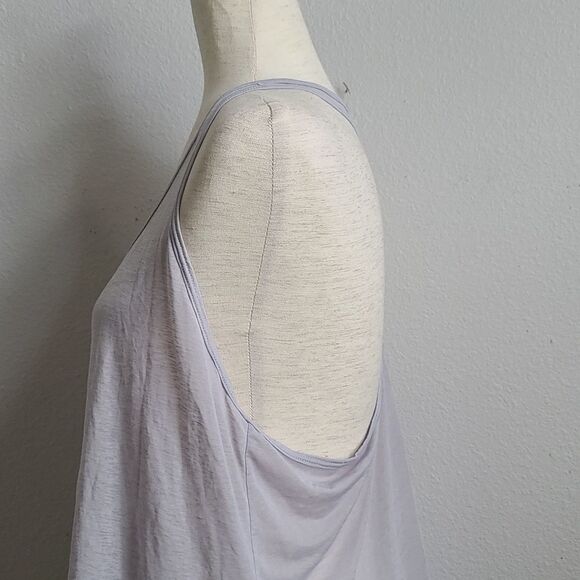 FABLETICS RACER BACK TOP - Picture 3 of 7